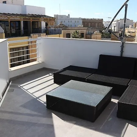Duplex Penthouse St Julians